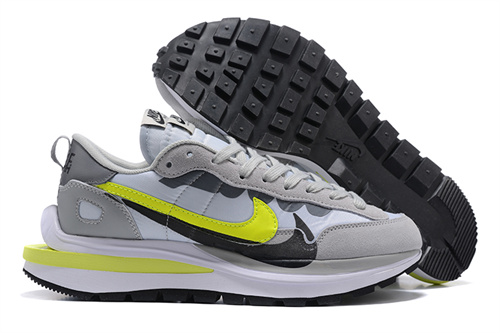 NIKE LDWAFFLE SACAI-M-045