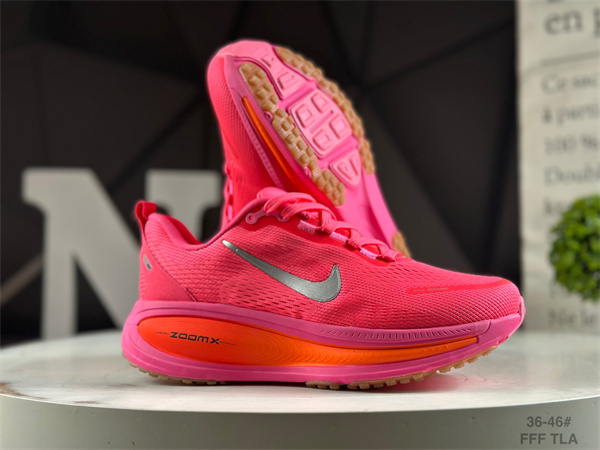 Nike ZOOM VOMERO 18-W-0015