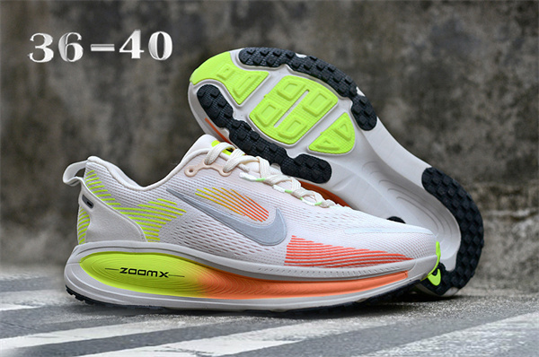 Nike ZOOM VOMERO 18-W-0021