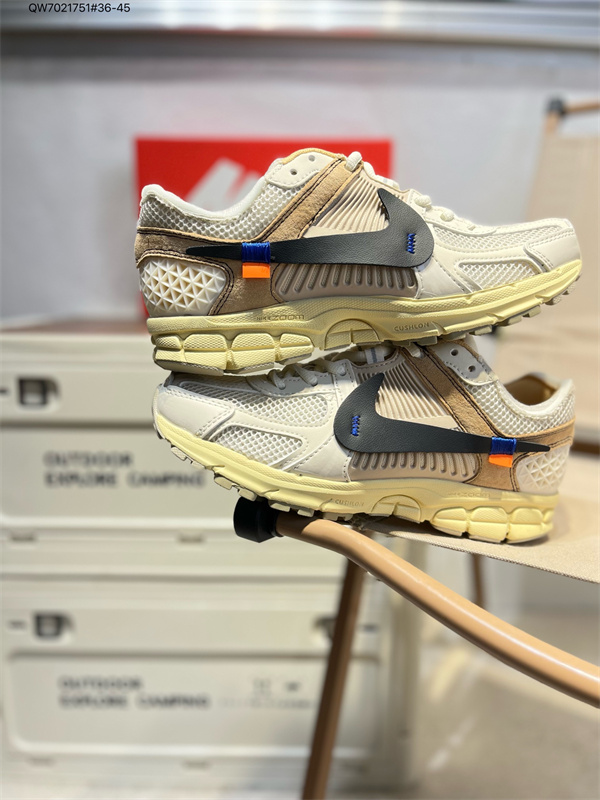 Nike ZOOM VOMERO 5-W-0013