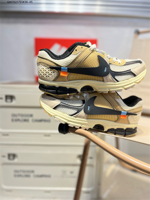 Nike ZOOM VOMERO 5-W-0014