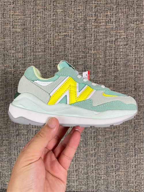 New Balance Shoes(Kids)-102