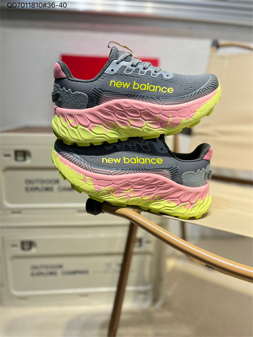 New Balance Shoes-W-0933