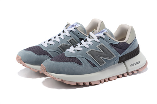 New Balance Shoes-W-121