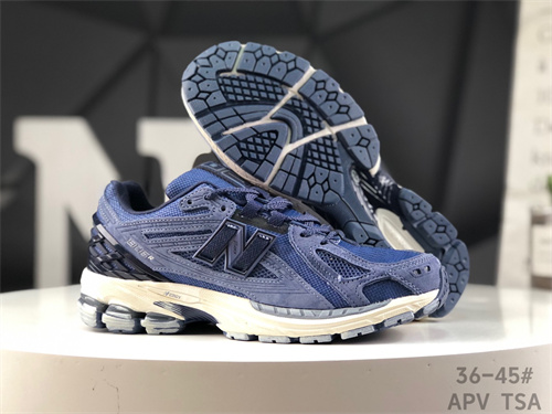 New Balance Shoes-M-1365