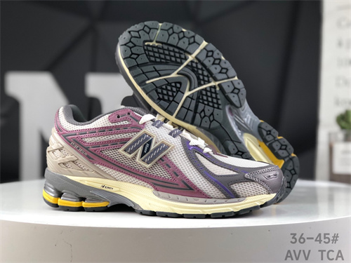 New Balance Shoes-M-1382