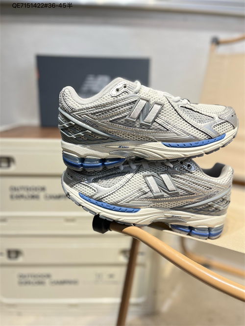 New Balance Shoes-W-1405