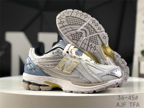 New Balance Shoes-W-1502