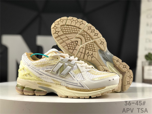 New Balance Shoes-M-1535