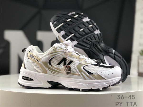 New Balance Shoes-M-1682