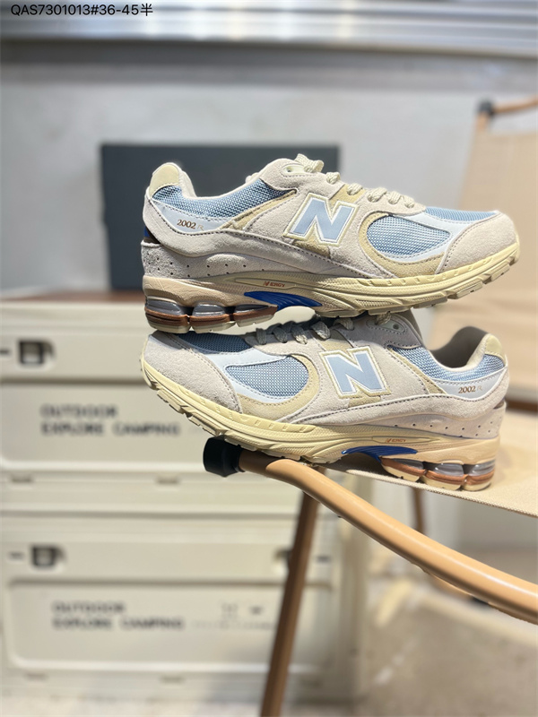 New Balance Shoes-W-1702