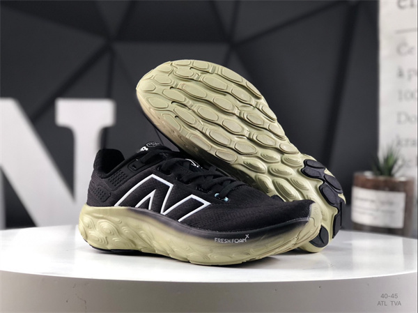 New Balance Shoes-W-1832