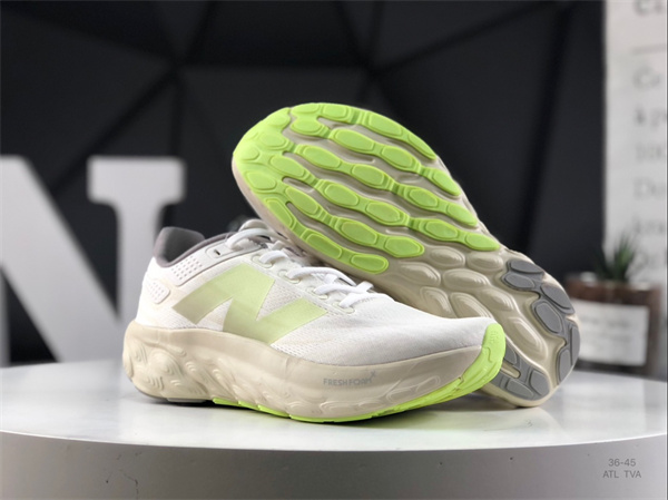 New Balance Shoes-W-1833