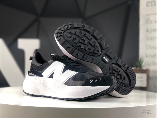New Balance Shoes-M-1880