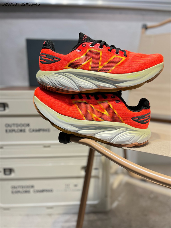 New Balance Shoes-W-1946