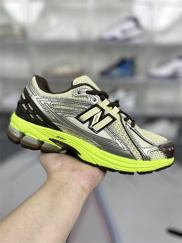 New Balance Shoes-M-1999