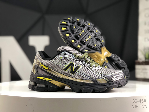 New Balance Shoes-W-2053