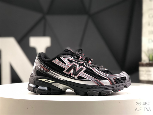 New Balance Shoes-W-2074