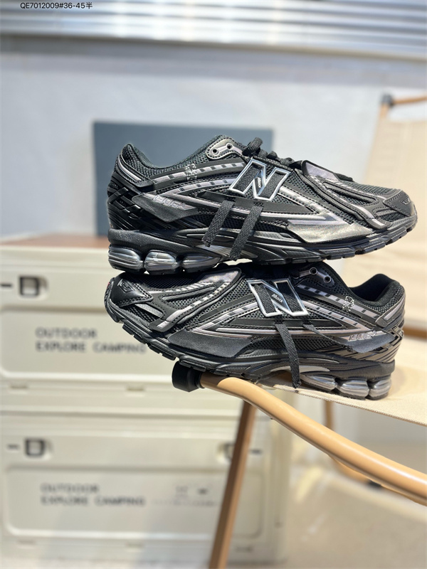 New Balance Shoes-M-2137