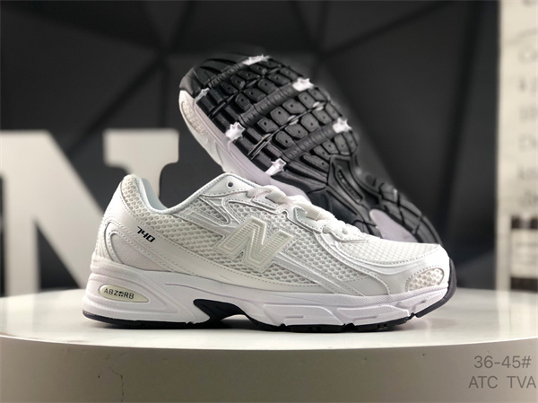 New Balance Shoes-W-2213