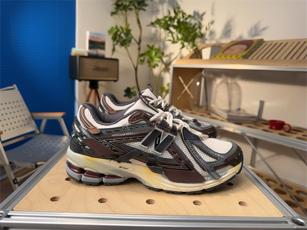 New Balance Shoes-M-2294