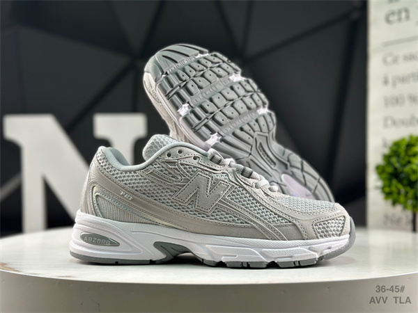 New Balance Shoes-W-2318