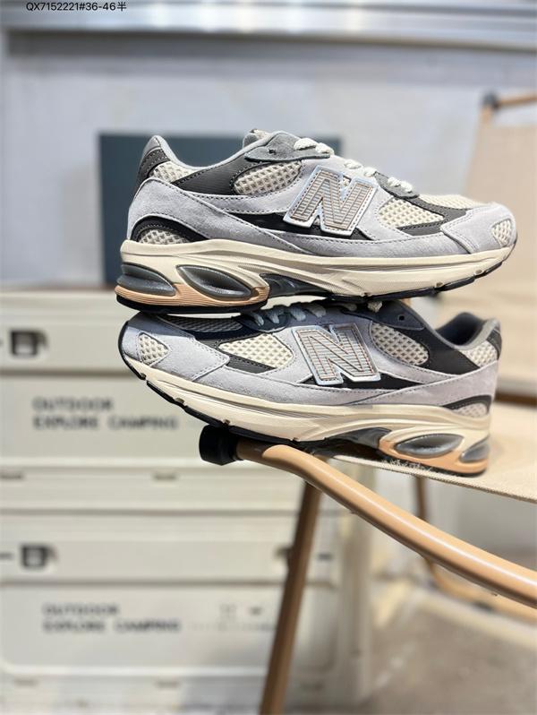 New Balance Shoes-W-2415