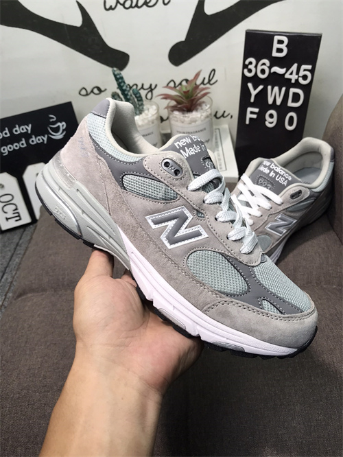 New Balance Shoes-M-240