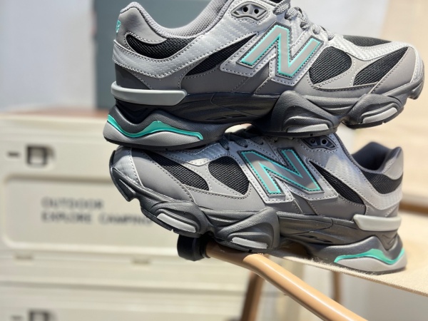 New Balance Shoes-W-2499