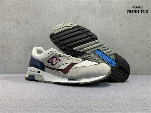 New Balance Shoes-M-322