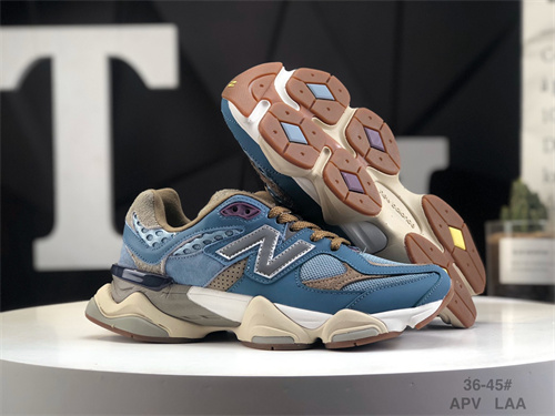 New Balance Shoes-W-0455