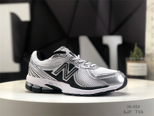 New Balance Shoes-W-0657