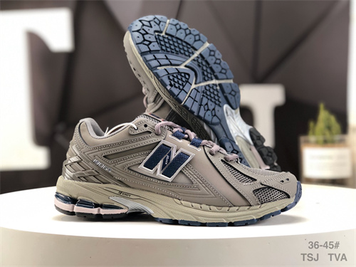 New Balance Shoes-W-0730