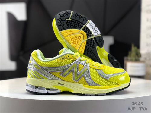 New Balance Shoes-M-0772