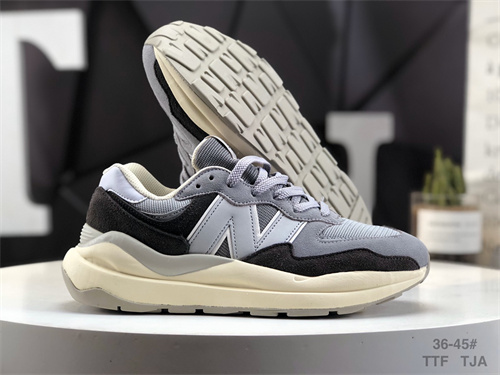New Balance Shoes-W-0816