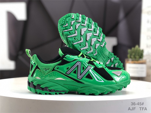 New Balance Shoes-W-0835
