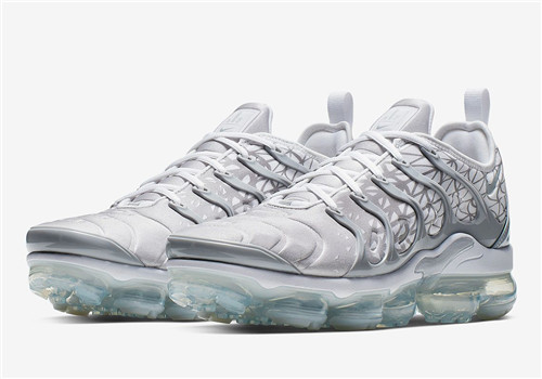 Nike Air VaporMax PLUS-M-029