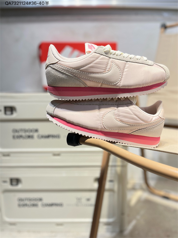 Nike Classic Cortez-W-0034