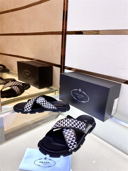 Prada Sandal-M-022