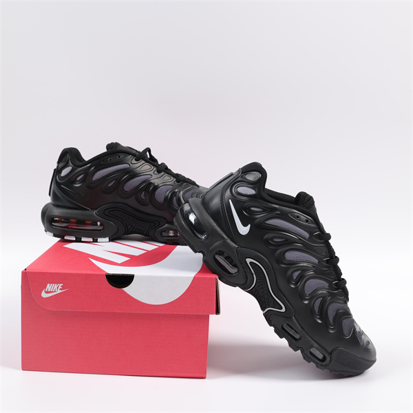 Nike Air Max Plus DRIFT-M-0029