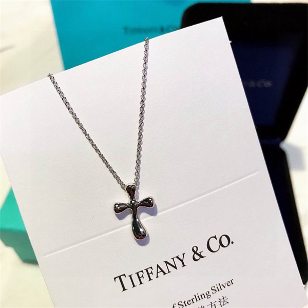 Tiffany Necklace-086