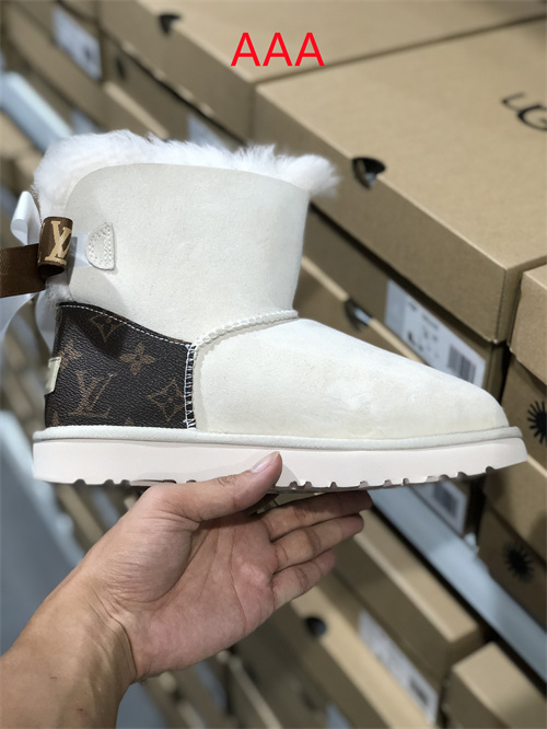 UGG Boots(AAA)-W-0324