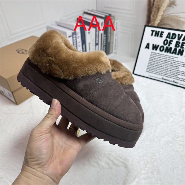 UGG Boots(AAA)-W-0486
