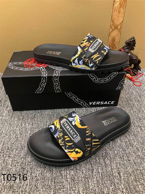 Versace Sandal-M-179