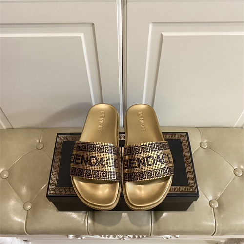 Versace Sandal-M-312