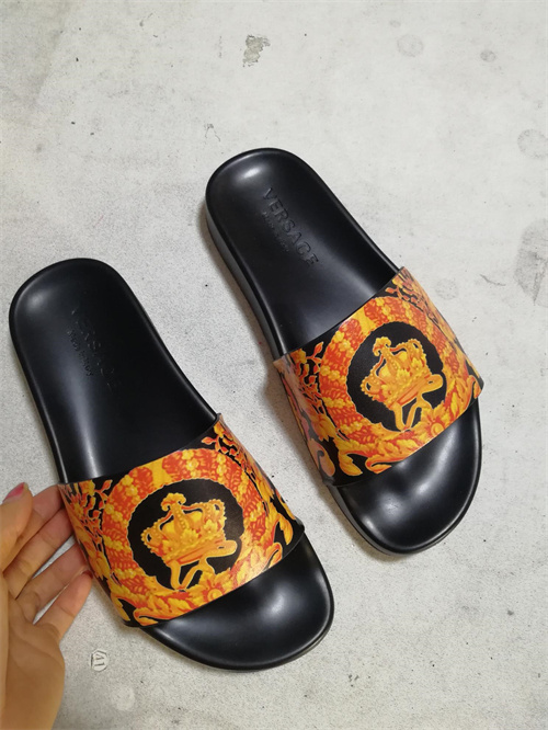 Versace Sandal-W-032