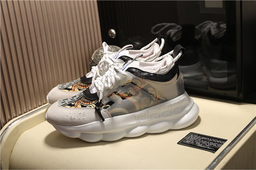 Versace(AAA)Shoes-W-092