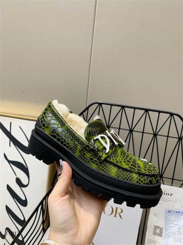Dior Shoes-W-178