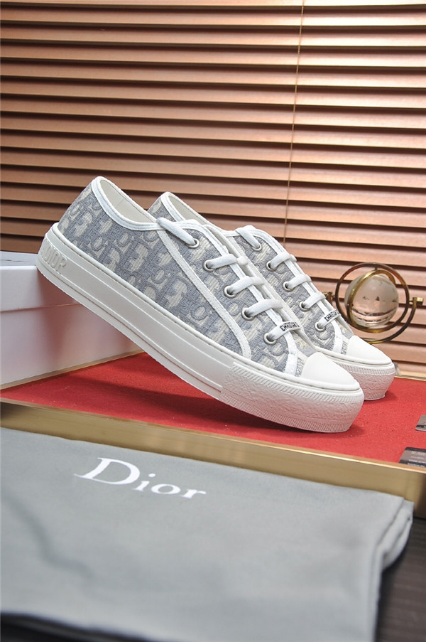 Dior Shoes-W-216