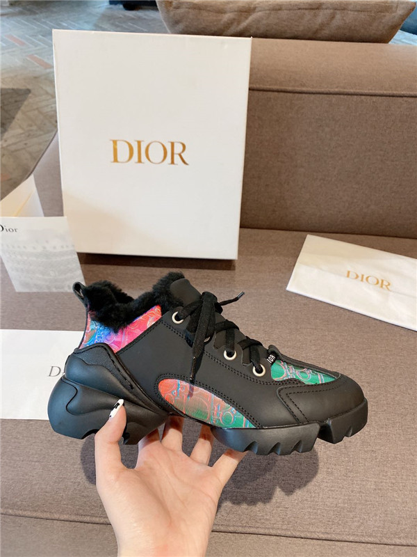 Dior Shoes-W-236